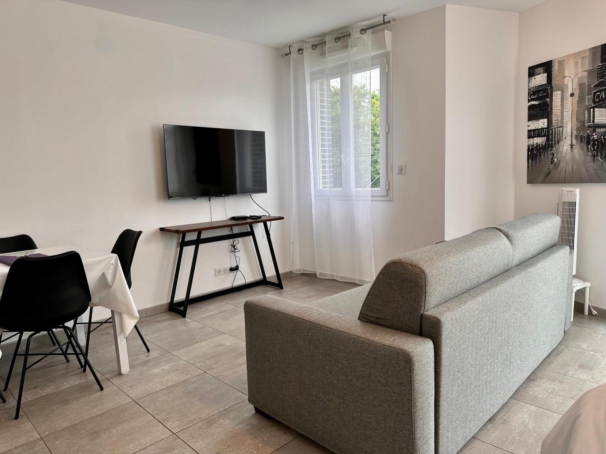 Residence 4T - 33 Avenue Gaston Chauvin Aulnay-sous-Bois Exteriér fotografie