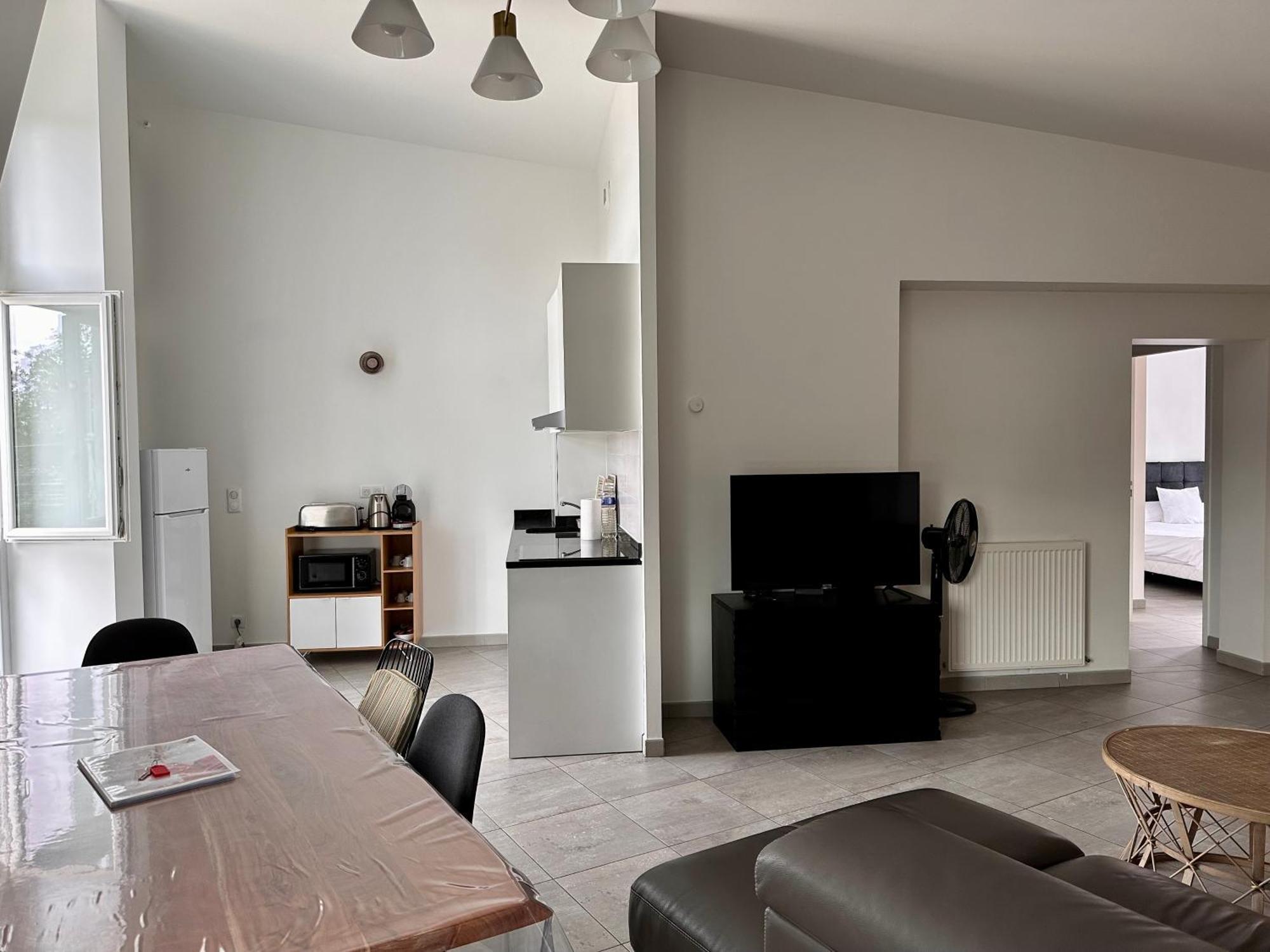 Residence 4T - 33 Avenue Gaston Chauvin Aulnay-sous-Bois Exteriér fotografie